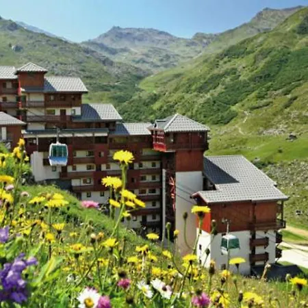 Apartment Cocon De 40m² Pour 5 Personnes Avec 2 A Les Menuires, Acces Direct Aux Pistes Et Balcon Sud - Fr-1-178-379 Les Bruyères